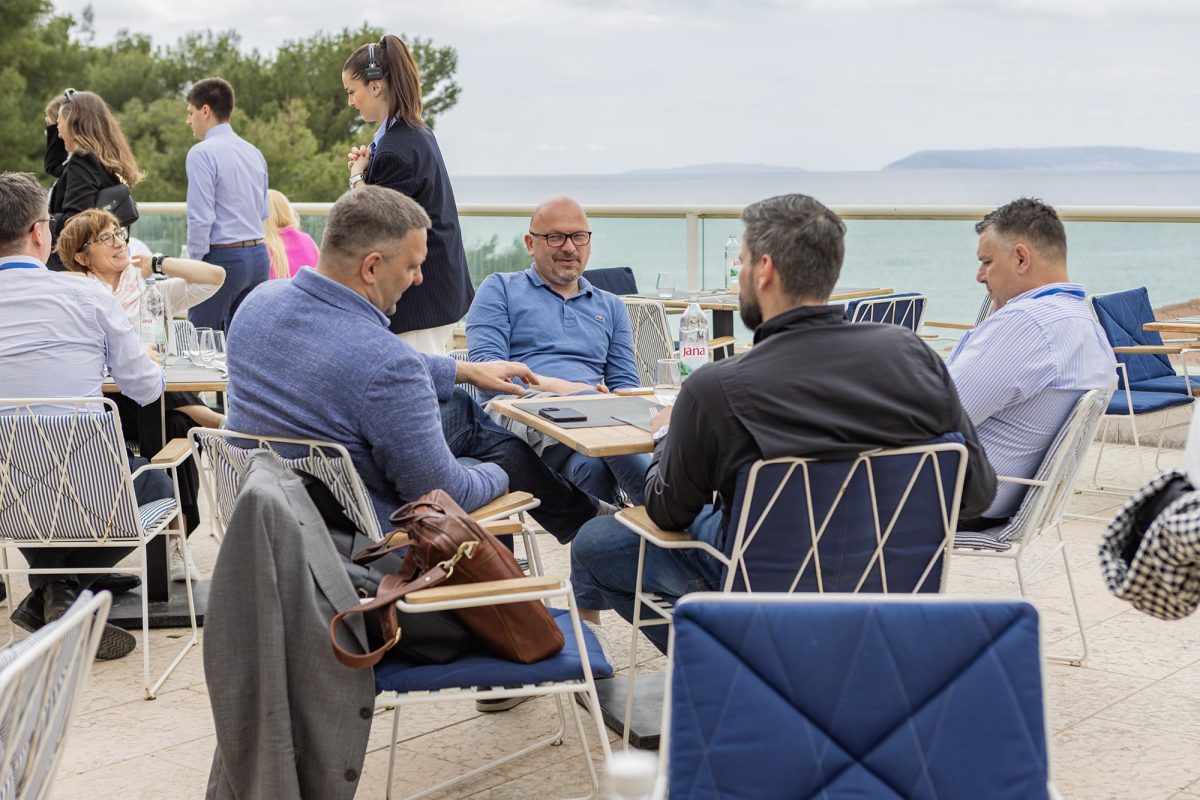 Automation Summit_25_web_20250425094-min